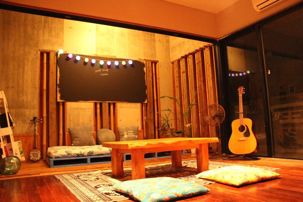Guest House Holoholo Ishigakijima Ishigaki  ภายนอก รูปภาพ